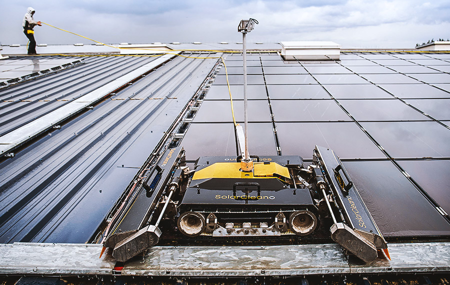 robot cleaning frameless fragile panels