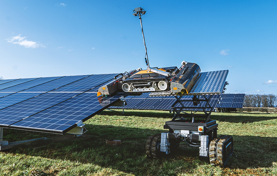 Transportator solar pentru robot